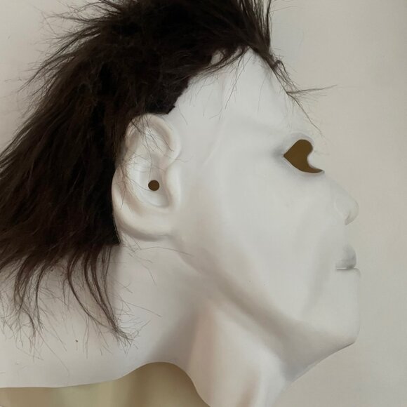 Halloween Michael Myers Style Mask - Picture 10 of 10